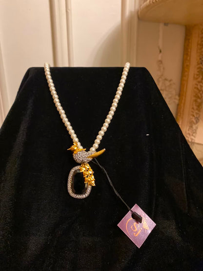 Elegant Freshwater Pearl Necklace with Black Crystal Pendant