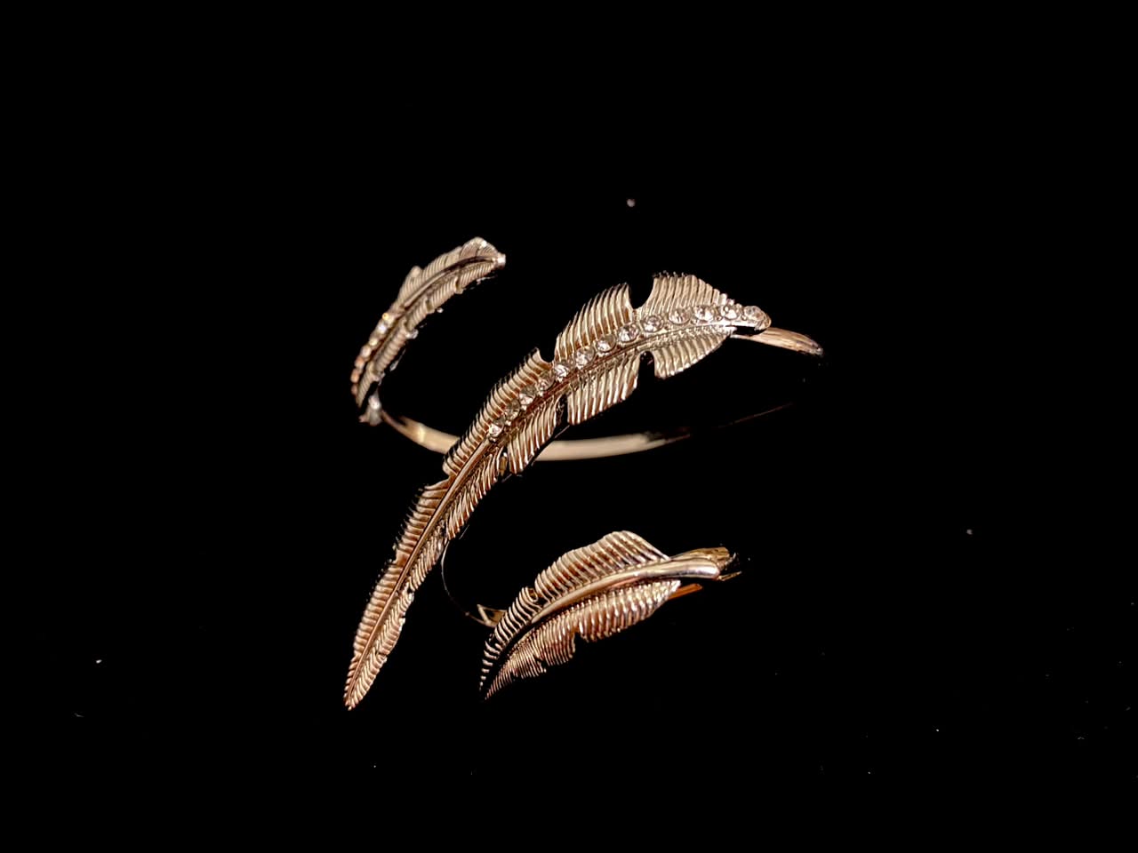 Gold-Tone Feather Design Hairband Set