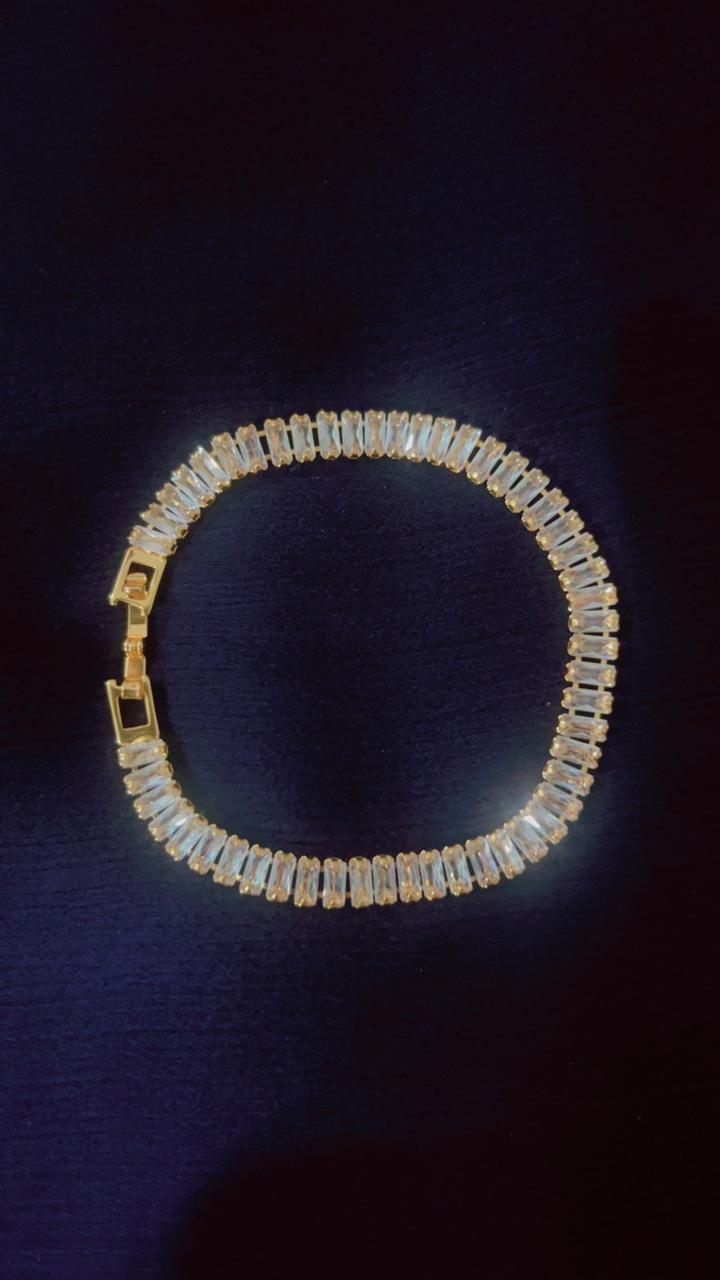 Luxury Gold-Plated Crystal Tennis Bracelet